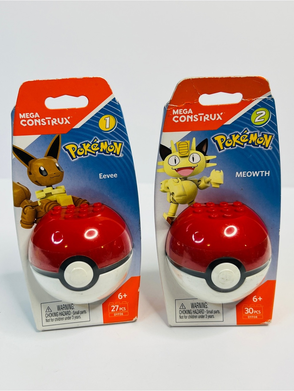 Pokémon Poké Ball Building Set - Red & White Mega Construx Meowth 2 Eevee 1